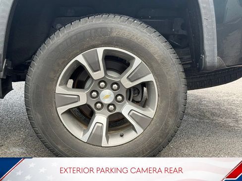 Used 2017 Chevrolet Colorado Z71 AWD/4WD image 7