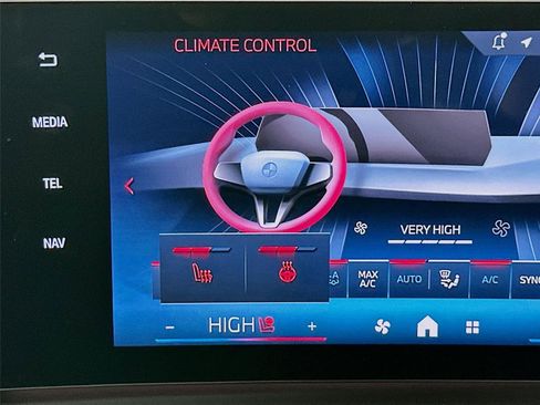 Certified 2025 BMW M235i xDrive w/ Premium Package image 21