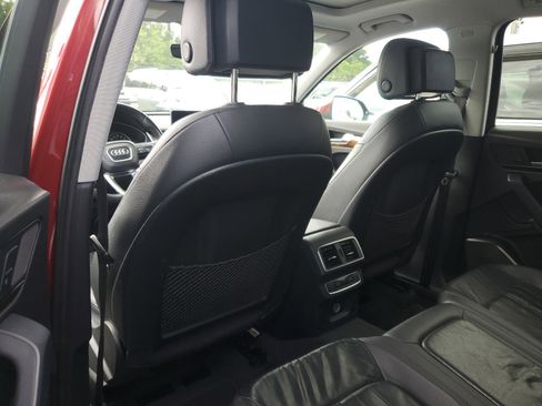 Used 2018 Audi Q5 2.0T Premium w/ Convenience Package image 8