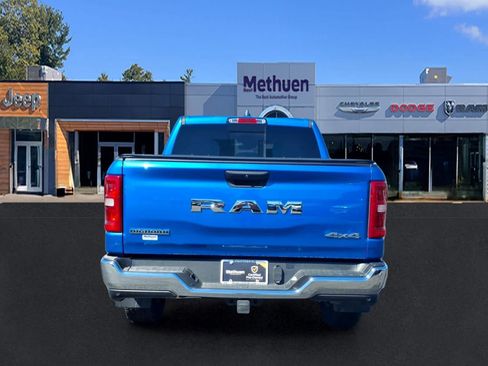 Used 2025 RAM 1500 Big Horn AWD/4WD image 5