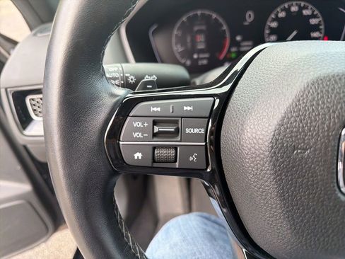 Used 2023 Honda Civic Sport image 17