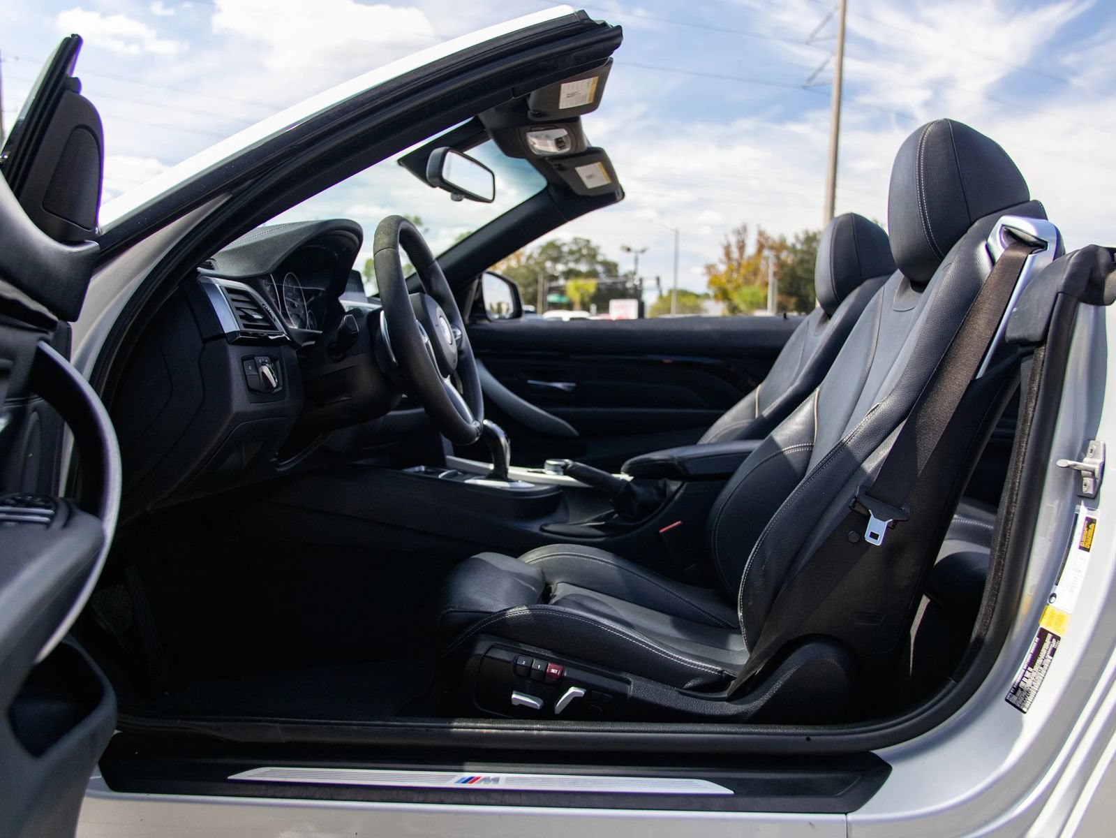 Used 2018 BMW 430i Convertible RWD image 24