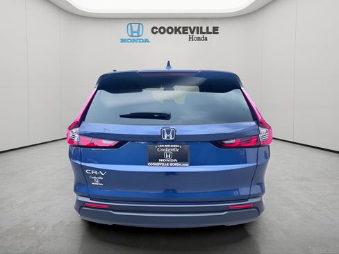 Used 2025 Honda CR-V EX image 4