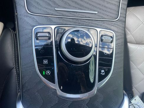 Used 2019 Mercedes-Benz GLC 300 4MATIC Coupe image 15