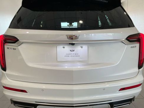 Certified 2025 Cadillac XT6 Premium Luxury w/ Platinum Package image 5