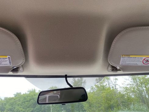 Used 2021 Chevrolet Express 2500 image 20