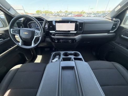 Certified 2024 Chevrolet Silverado 1500 LT AWD/4WD image 21