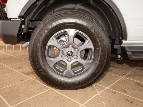New 2025 Ford Bronco Big Bend AWD/4WD image 9