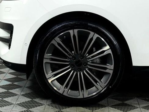 New 2026 Land Rover Range Rover Sport SE image 14