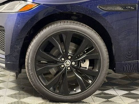 New 2026 Jaguar F-PACE R-Dynamic S AWD/4WD image 11