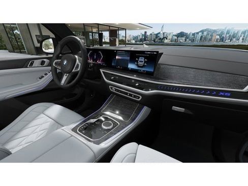 New 2026 BMW X5 xDrive40i w/ M Sport Package AWD/4WD image 14