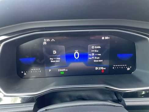 Used 2023 Volkswagen Jetta SE image 22