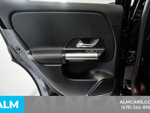 Used 2025 Mercedes-Benz GLA 250 4MATIC image 51