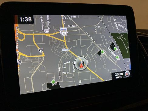 Used 2018 Mercedes-Benz GLE 350 4MATIC image 18