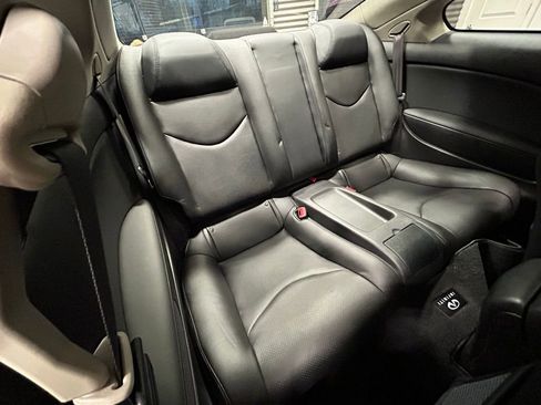 Used 2012 INFINITI G37 x w/ Premium Pkg image 6