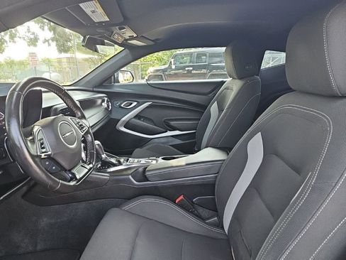 Used 2020 Chevrolet Camaro LT RWD image 18