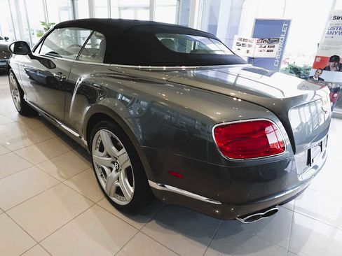 Used 2014 Bentley Continental GT image 18
