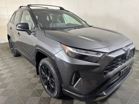Used 2023 Toyota RAV4 XSE AWD/4WD image 1