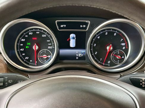 Used 2017 Mercedes-Benz GLE 350 w/ Premium 1 Package image 39