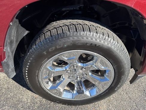 Used 2021 RAM 1500 Big Horn image 15