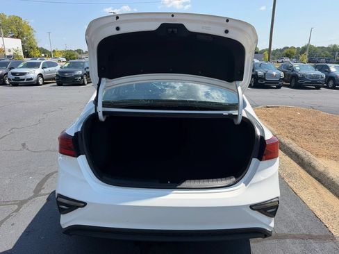 Used 2021 Kia Forte Sedan FWD image 25