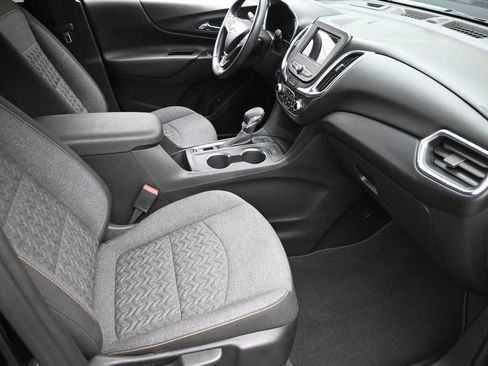 Used 2022 Chevrolet Equinox LT image 7