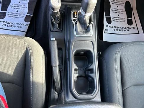 Used 2021 Jeep Wrangler Unlimited Sport AWD/4WD image 20