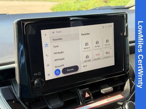 Used 2025 Toyota Corolla LE FWD image 23