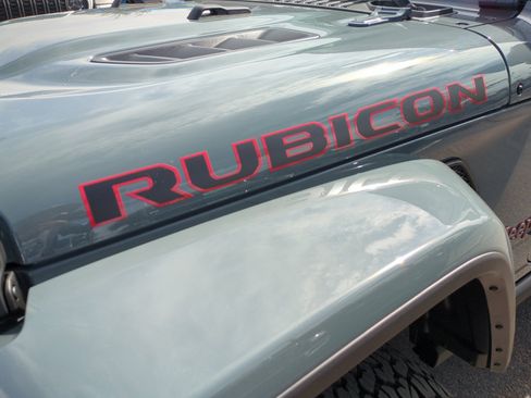 New 2025 Jeep Wrangler Unlimited Rubicon w/ Safety Group image 23