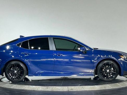 Used 2025 Toyota Camry SE w/ Multimedia Upgrade Package FWD image 11
