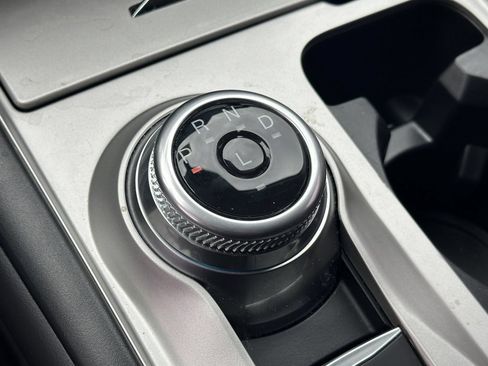 Used 2022 Ford Explorer XLT RWD image 19