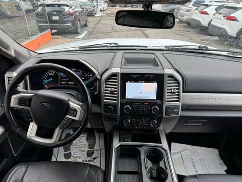 Used 2017 Ford F250 Lariat w/ Lariat Value Package image 16