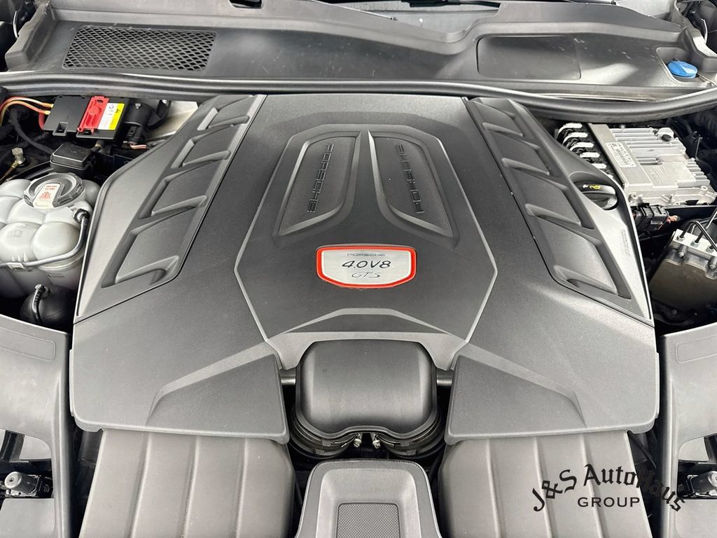 Used 2021 Porsche Cayenne GTS AWD/4WD image 38