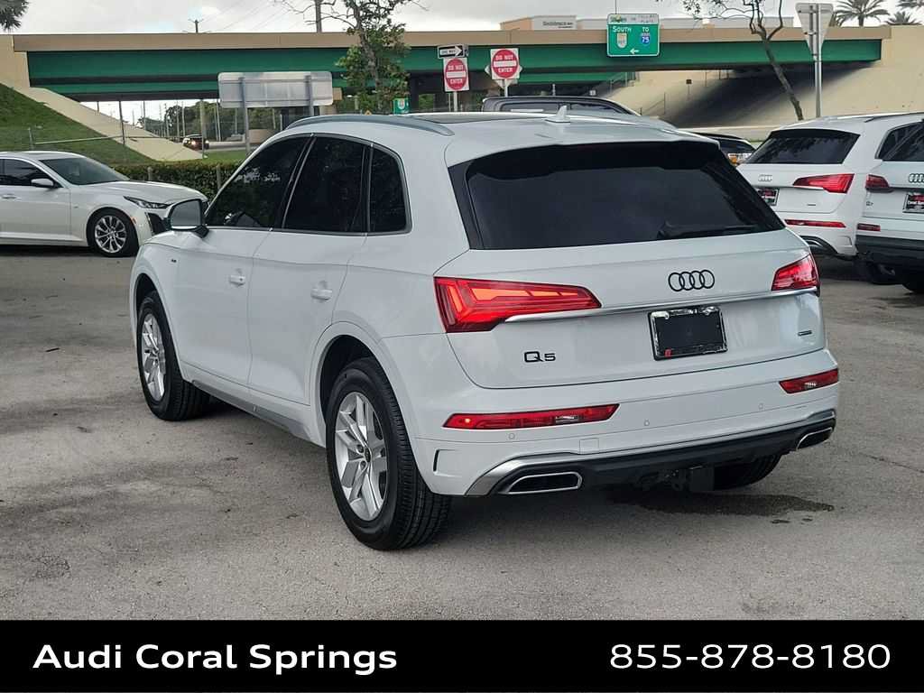 Certified 2023 Audi Q5 2.0T Premium w/ Convenience Package AWD/4WD image 12