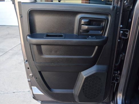 Used 2019 RAM 1500 Tradesman AWD/4WD image 12