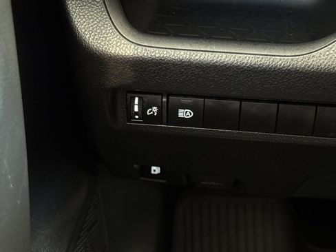 Used 2025 Toyota RAV4 XLE w/ Convenience Package AWD/4WD image 36