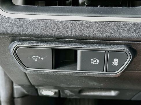 Used 2025 Kia K4 FWD image 17