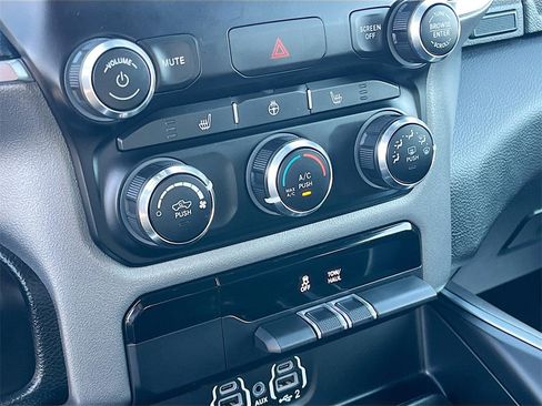 Used 2024 RAM 1500 Big Horn image 15