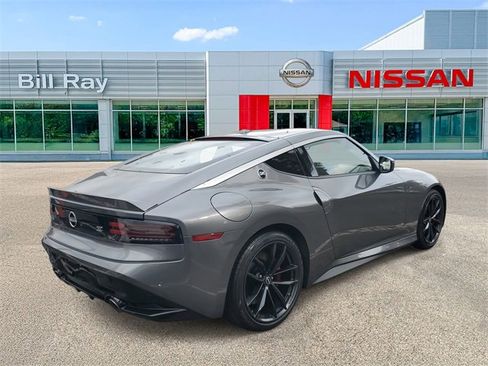 Certified 2024 Nissan Z Performance w/ Floor Mat Package image 4