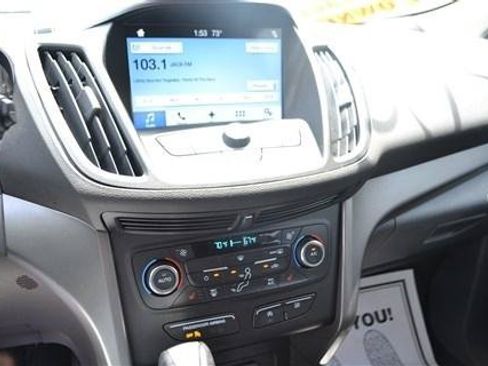 Used 2017 Ford Escape SE w/ SE Leather Comfort Package FWD image 14
