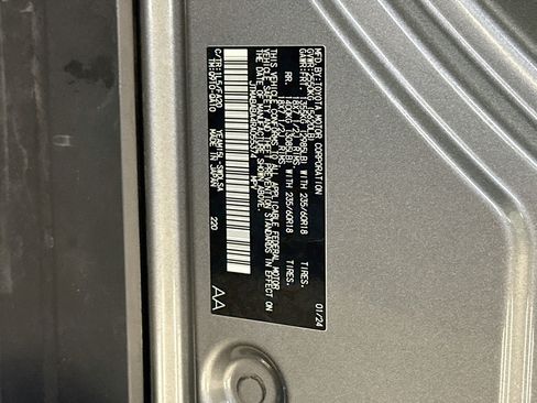 Used 2024 Subaru Solterra AWD/4WD image 12