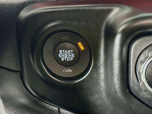 Used 2020 Jeep Wrangler Rubicon w/ Uconnect 4C Nav & Sound Group image 20