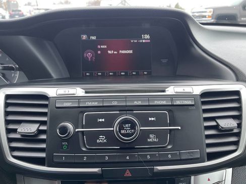 Used 2015 Honda Accord Sport image 21