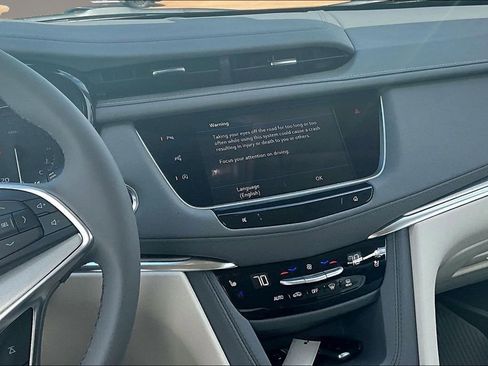 New 2026 Cadillac XT5 Premium Luxury w/ Driver Assist Package FWD image 7