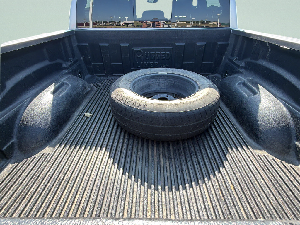 Used 2021 RAM 1500 Big Horn RWD image 10