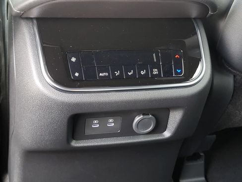 New 2026 Nissan Armada SL w/ Captain's Chari Seat Package RWD image 16