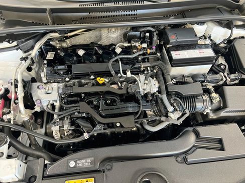 Used 2026 Toyota Corolla LE FWD image 27