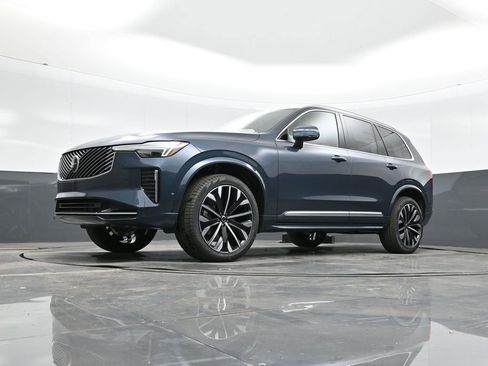 New 2026 Volvo XC90 B6 Plus image 26