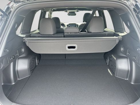 New 2025 Subaru Forester Premium AWD/4WD image 10