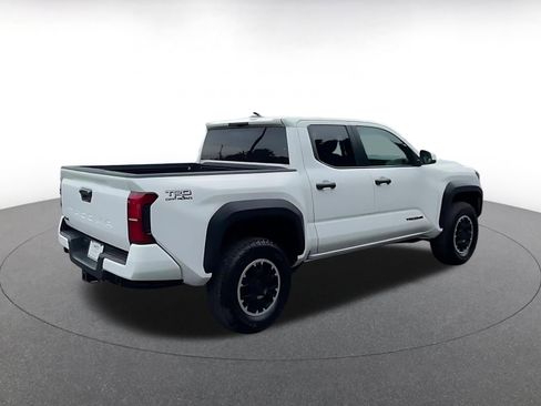 Used 2024 Toyota Tacoma TRD Off-Road image 10